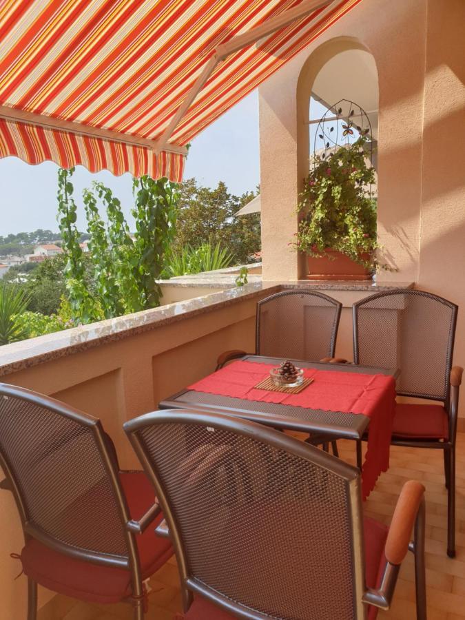 Apartments Davorka Banjol Dış mekan fotoğraf